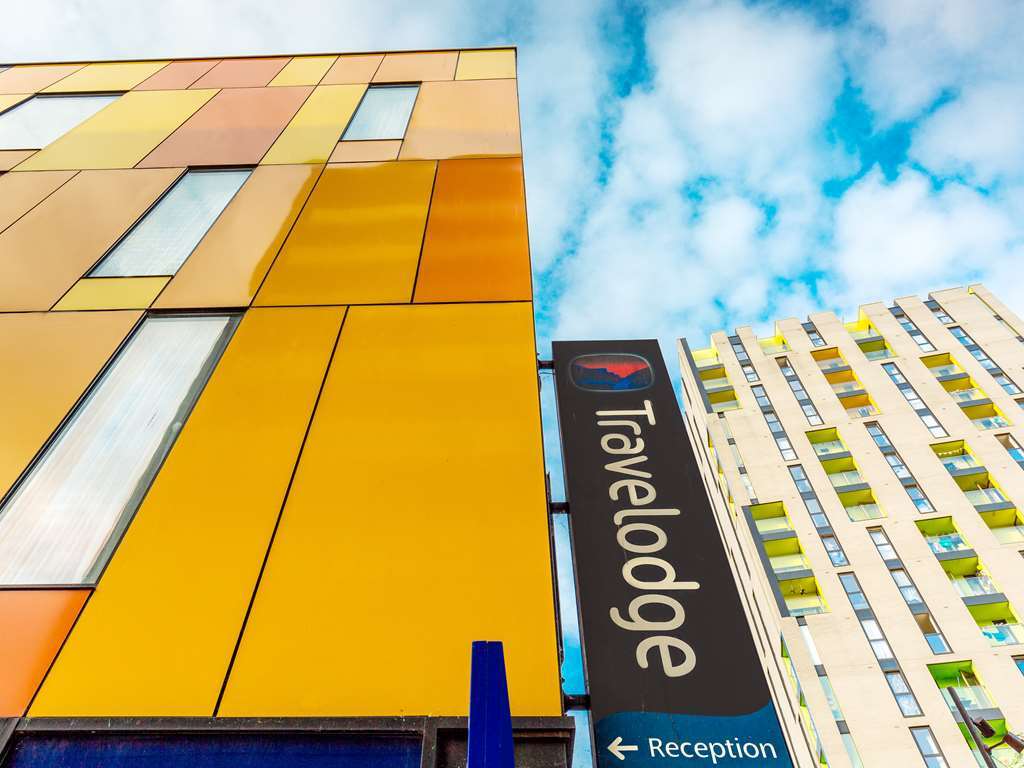 Travelodge London Barking Exteriér fotografie
